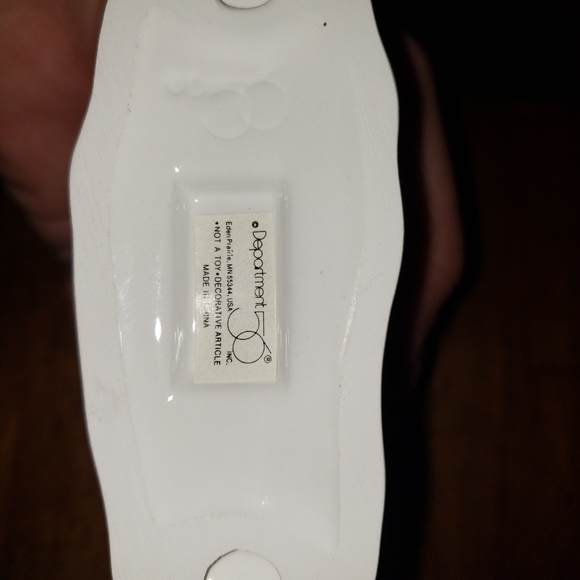 **SOLD** Dept 56 Harley Davidson Christmas Village - Picture 4 of 4